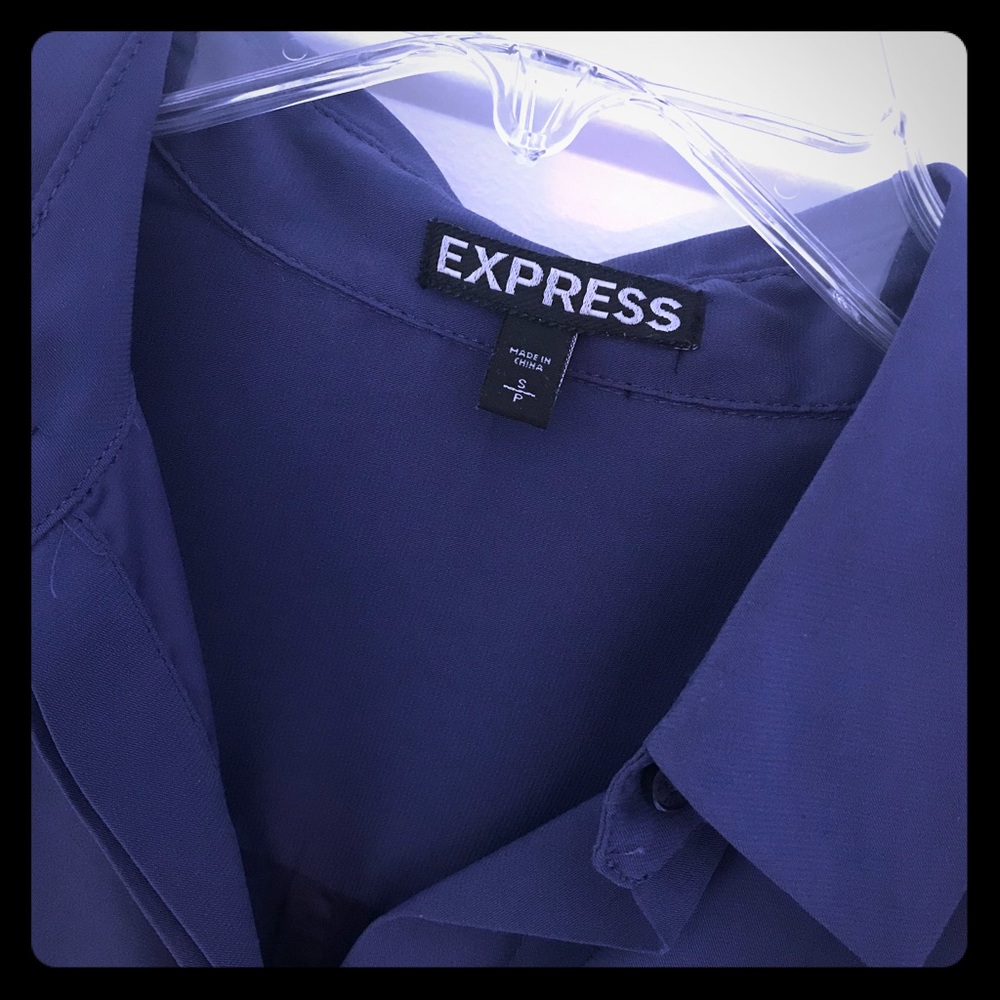 EXPRESS: Short Sleeve Button Dwn Blouse